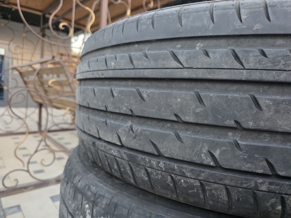 Продам комплект летних шин