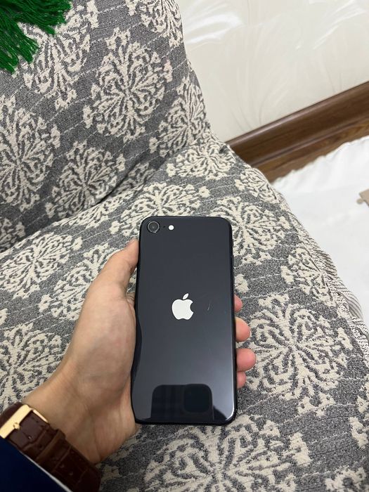 Iphone se 2020 sotiladi