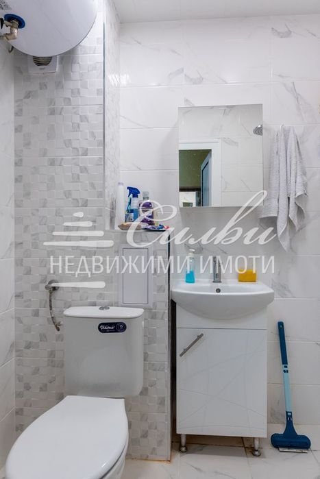 Продава се Двустаен апартамент в Шумен, Тракия - 58 кв.м за 1627 €/кв.м - Снимка #8