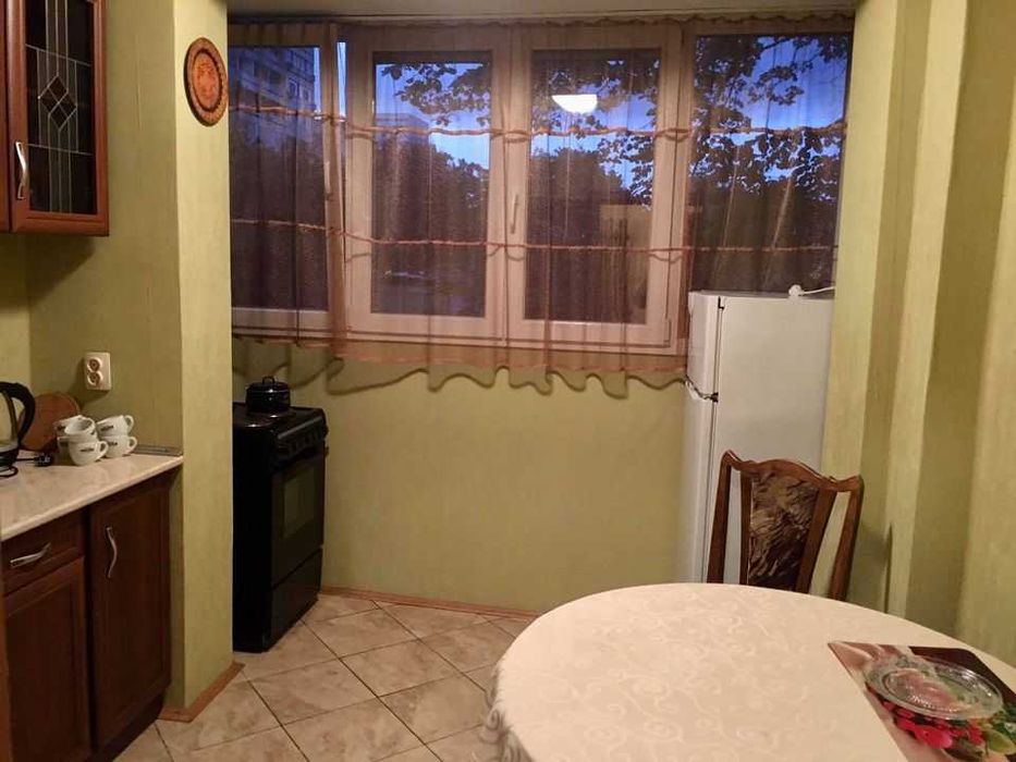 Дава се под наем Двустаен апартамент в Бургас, Лазур - 64 кв.м за 400 € - Снимка #13