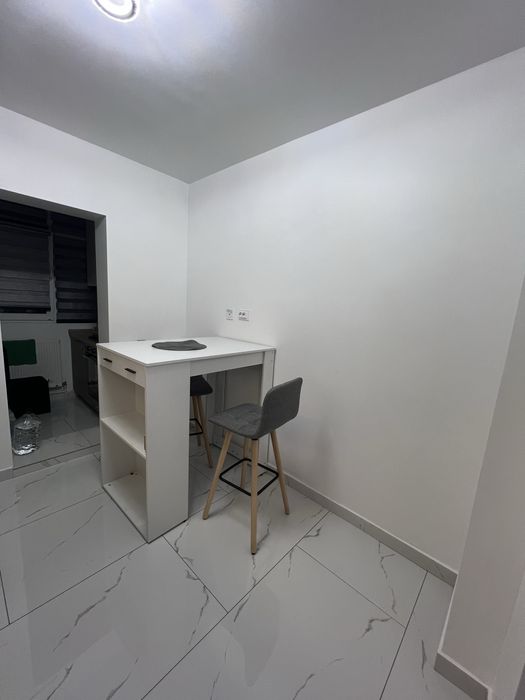 Apartament Parter - Posibilitate Activitate Comerciala