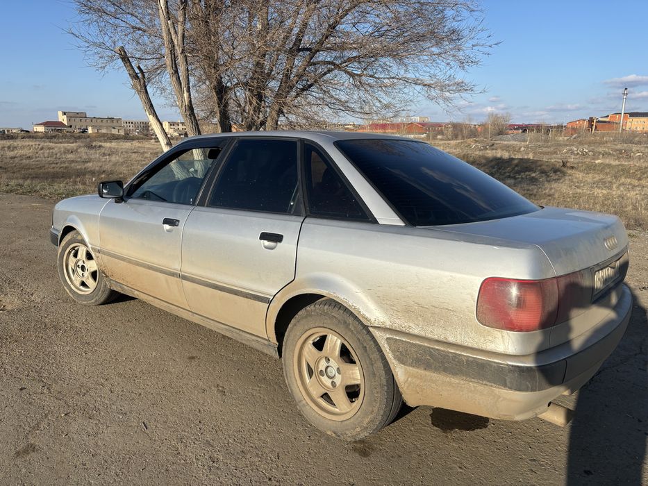 Продам ауди 80 в4 автомат