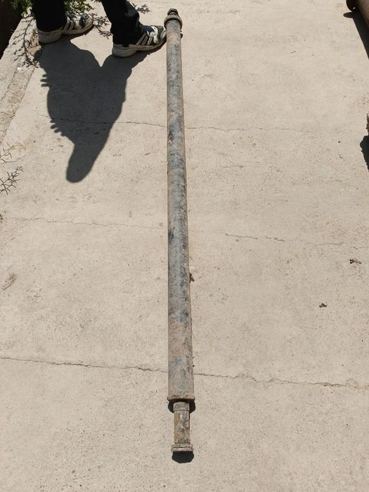 Прицеп мост сотилади УАЗ ступица диска тушади