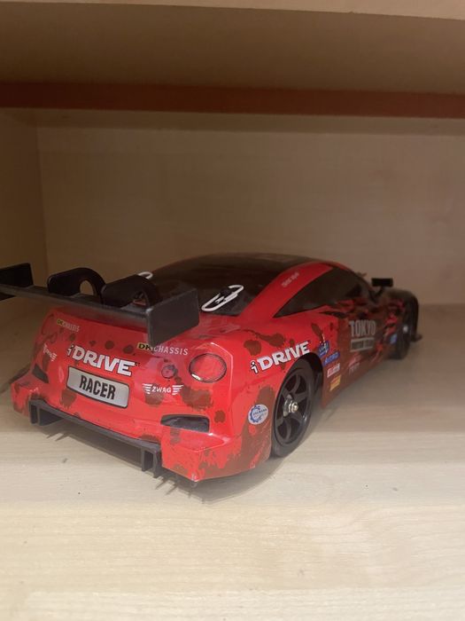 Masinuta cu telecomada Nissan GT-R de drifturi