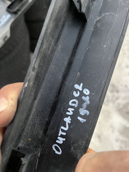 Решетка Mitsubishi Outlander 19-