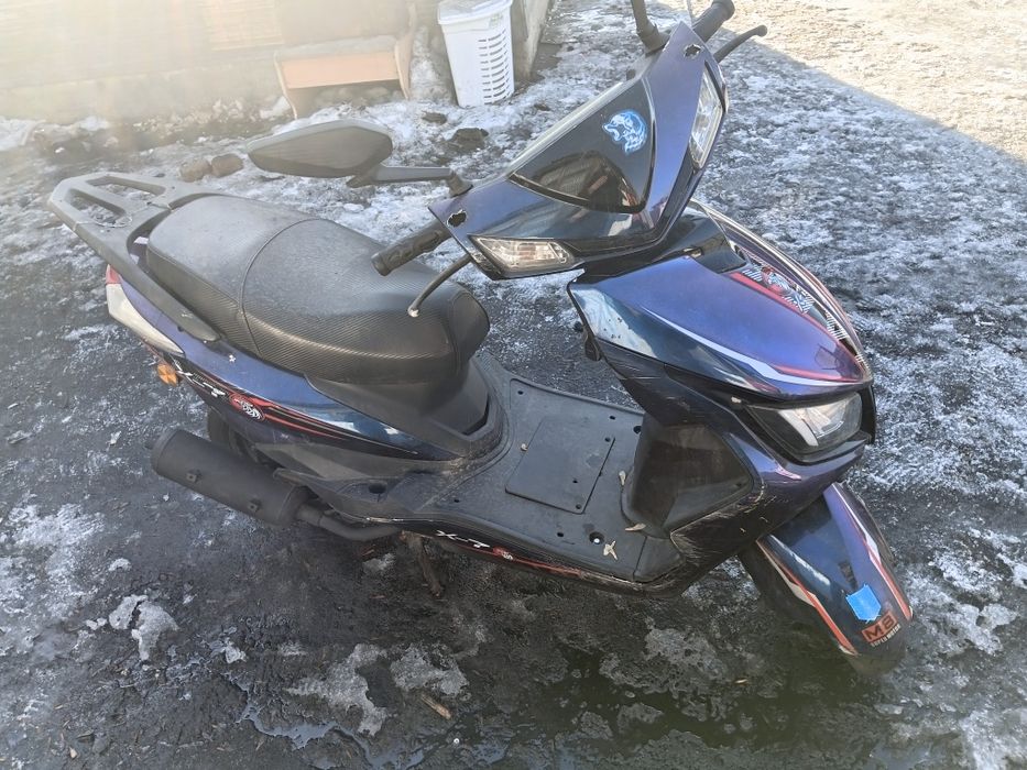 Продам скутер   М7
