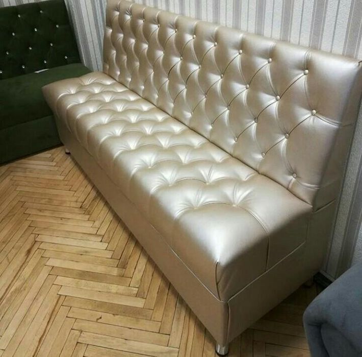 Каретная стяжка для мебели .