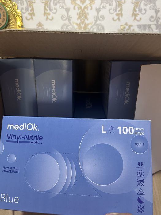 Перчатки виниловые  упаковка 1500тг