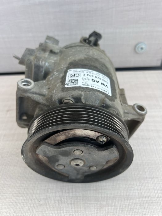 Компресор за климатик 5N0 820 803 E Delphi VW AG