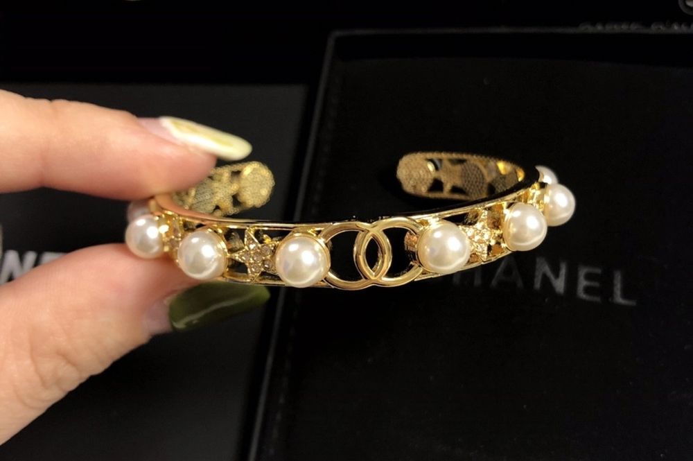 Гривнa Chan.el  комплект с кутия