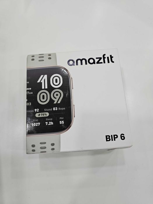 Смарт часовник Amazfit Bip 6, 1.92" – Stone цвят, AMOLED дисплей