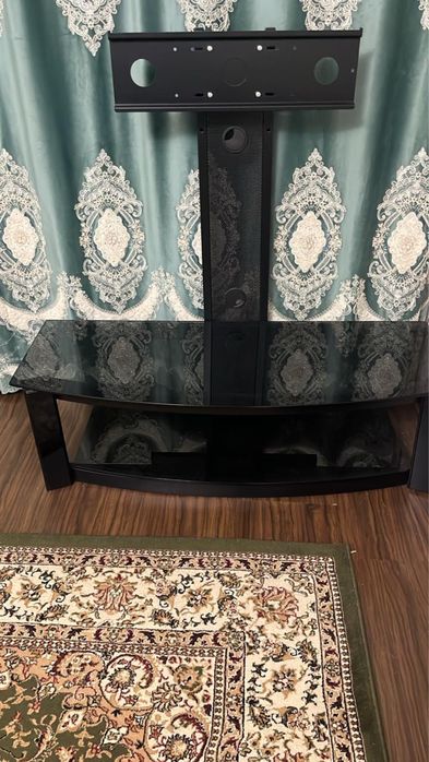 Продам подставку под телевизор