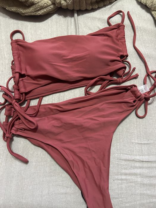 Дамски бански, размер М-Л.