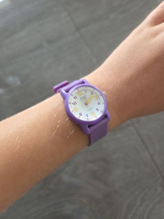 Детски часовник с батерия