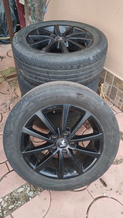 Volvo V40, an fabricație 2013,deosebit de bine întreținut