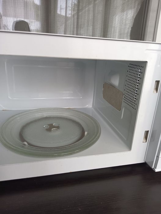 Cuptor microunde Beko