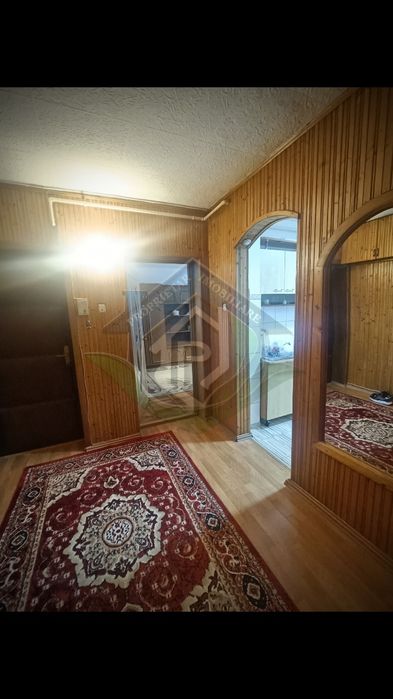 Apartament 2 camere decomandat etaj 1