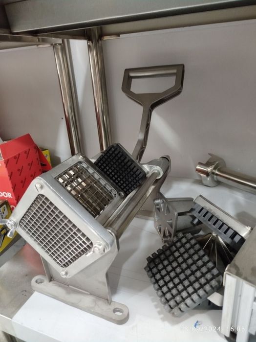 Sabzavot Sabzi tog'ragich tog`raydigan tugragich Ovashaya rezka sir