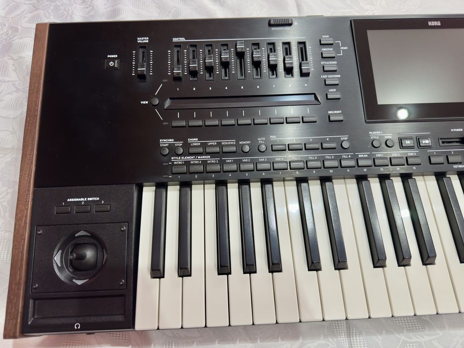 Vand KORG pa5x 61 keys (Nu schimb)