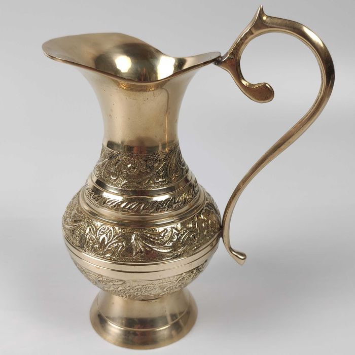 Кана месинг с флорални мотиви