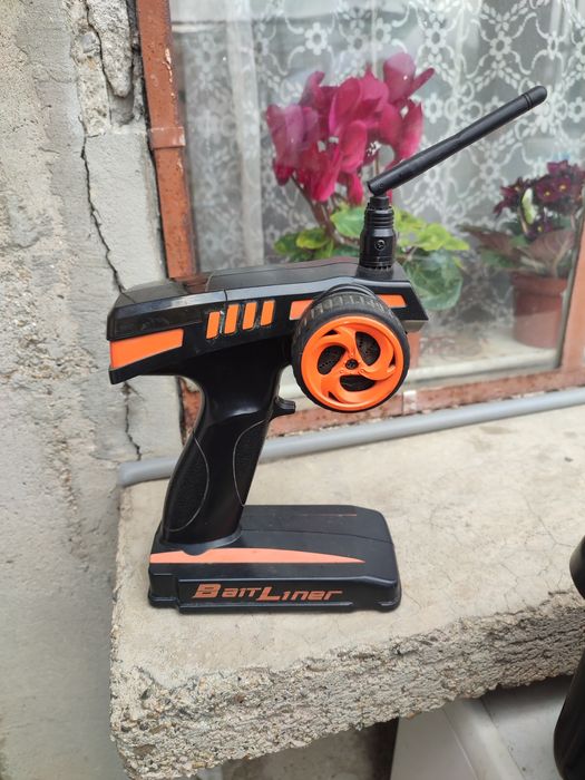 Лодка за захранка