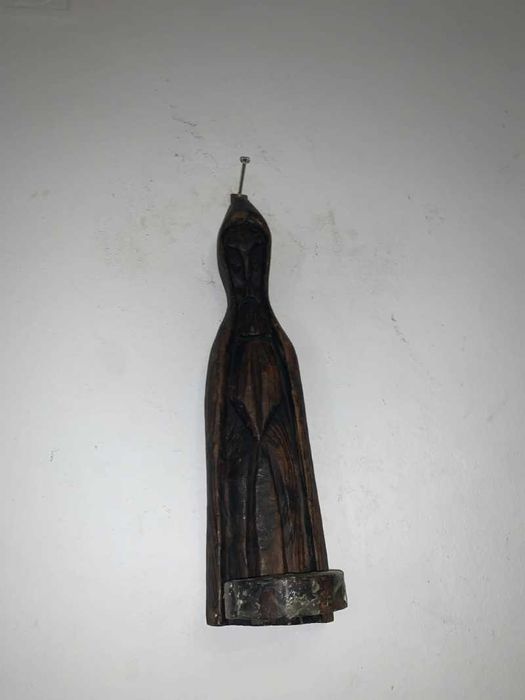 Suport de lumanare din lemn sculptat pt perete