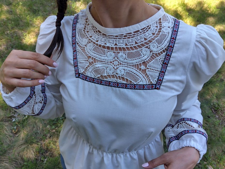 Дамски вълнени пуловери / Дамски блузи ръчна изработка