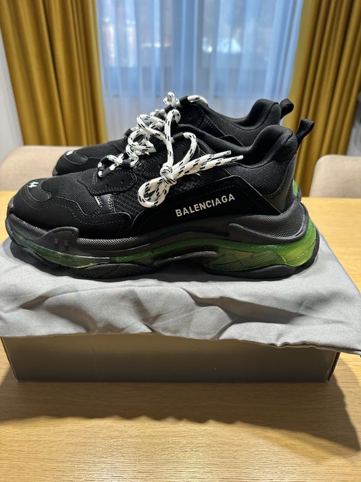 Balenciaga Triple S 42