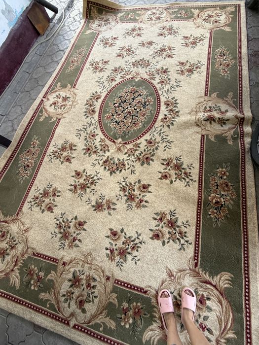 Продам шерстяной ковер 5*3