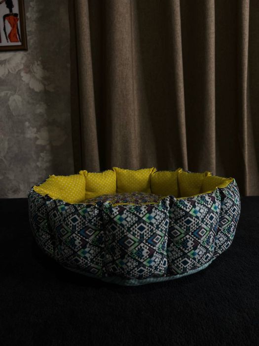 Лежанка для кошки или собаки