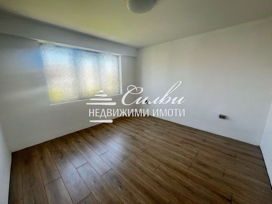 Дава се под наем Тристаен апартамент в Шумен, Добруджански - 83 кв.м за 255 € - Снимка #2