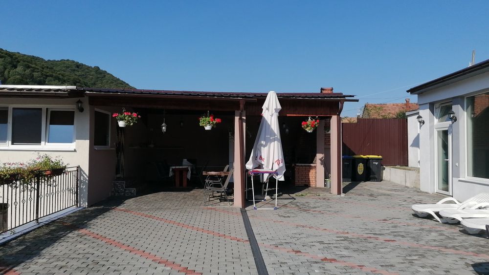 Cabana cu piscina interioara și jacuzzi cu hidromasaj