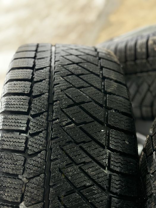 Jante - Roti - aluminiu / Volkswagen - 225/45/R17 - Iarna 2025 -