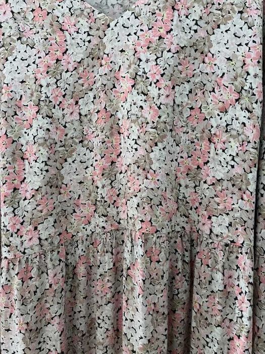 Дълга цветна рокля голям размер