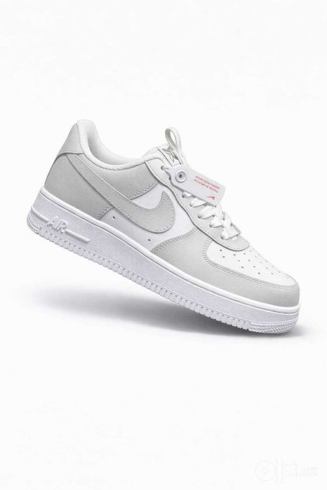 Кроссовки Nike Air Force 1 Low, размеры от 36 до 45.
