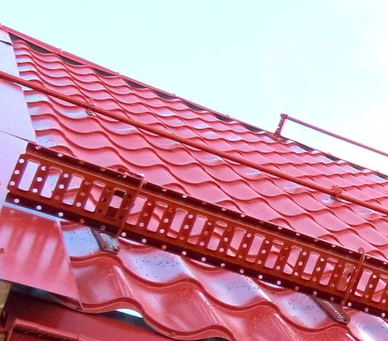 Mansardări case, hidroizolații profesionale, reparații acoperiș sigur