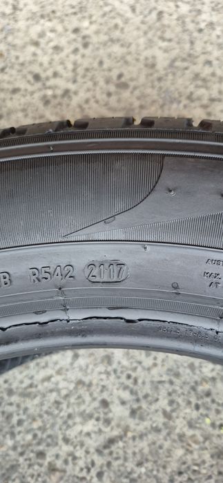 4 anvelope M+S Pirelli 265/50/20.Pretul este pe bucata.