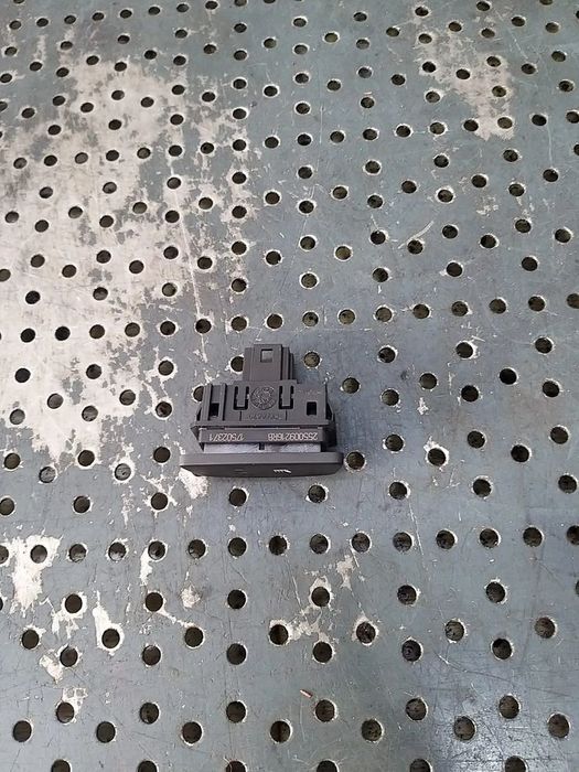 Buton incalzire scaun dreapta renault kadjar ha hl 255009216rb