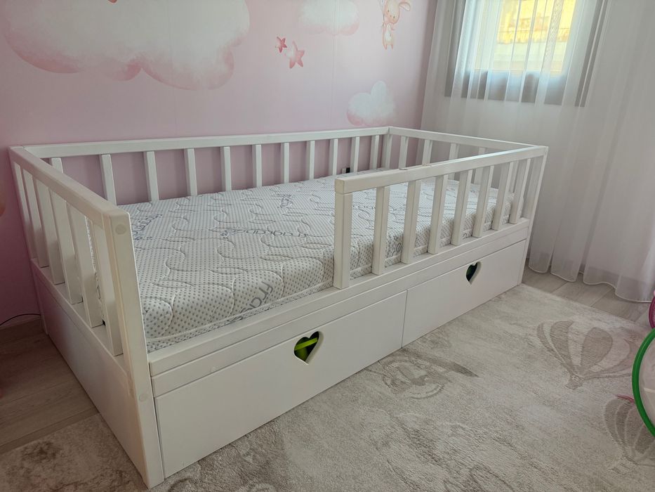 Детско легло тип Монтесори