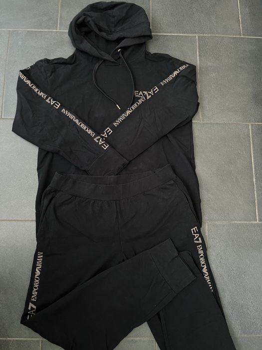 Дамски комплект  Армани размер Л