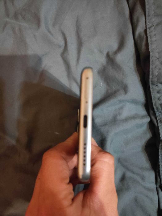 Смартфон poco x7 в идеальном состоянии