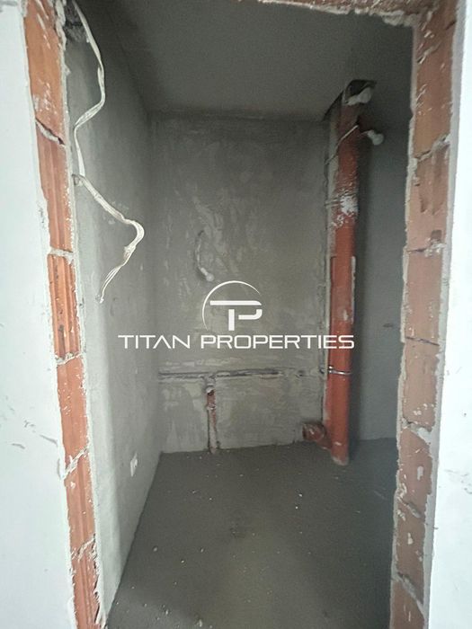 Продава се Тристаен апартамент в Пловдив, Остромила - 87 кв.м за 788 €/кв.м - Снимка #4