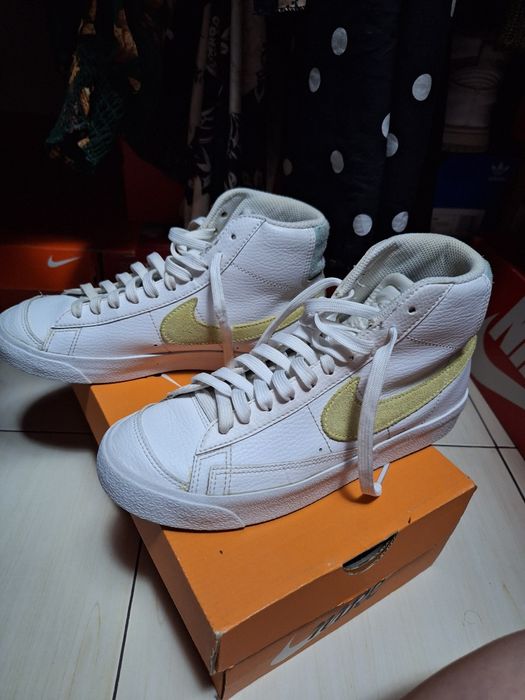 Adidasi blazer nike femei