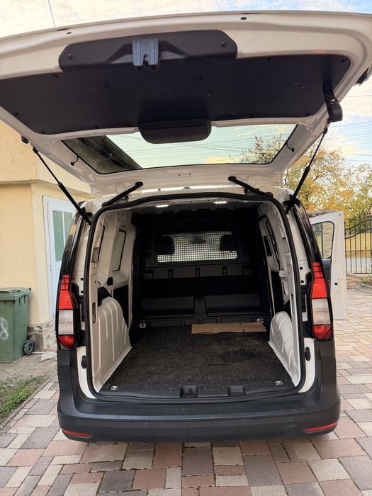 Vand VW Caddy cargo 2022 2.0 diesel 120 cp full option  TVA Ded