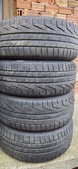Pirelli Sottozero 225 55 17