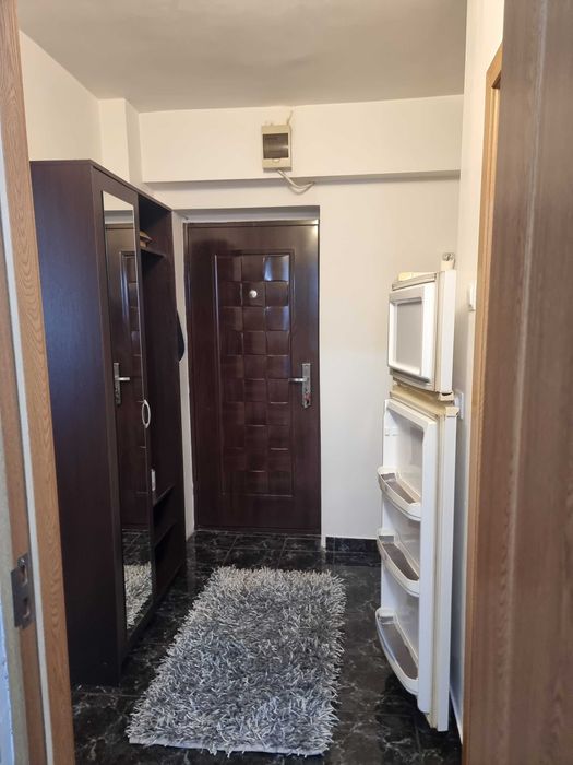 Ofer spre inchiriere garsoniera ultracentrala Slatina