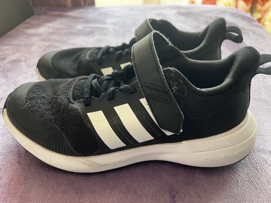 Маратонки АДИДАС - размер 37 1/3, бели и черни