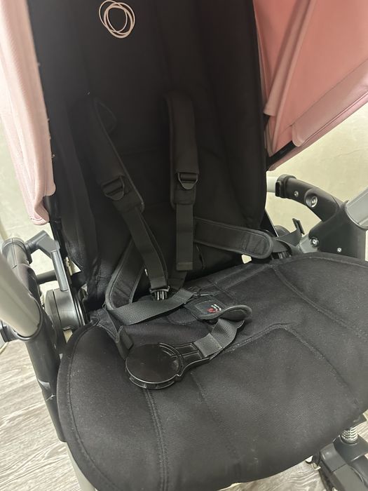Нидерландская коляска для погодок Bugaboo bee5