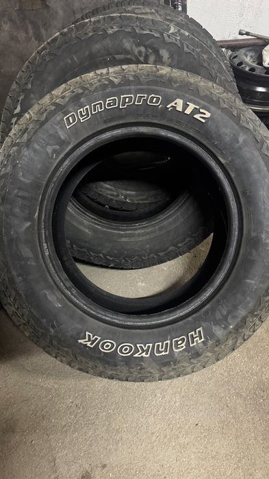 Продам шины в отличном состоянии срочно