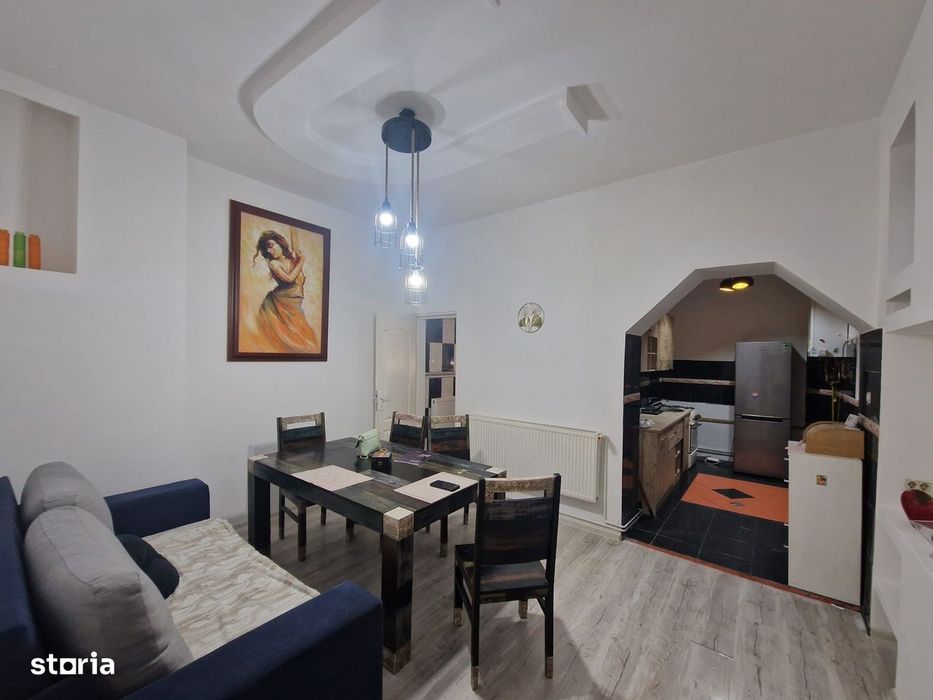 Apartament 2 camere cochet, renovat, curte ingrijita-Piata Catedralei